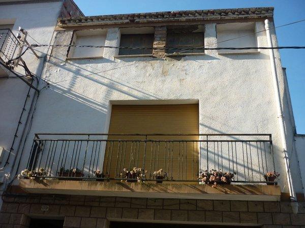 Chalet adosado en calle de les Escoles, 39, Bovera