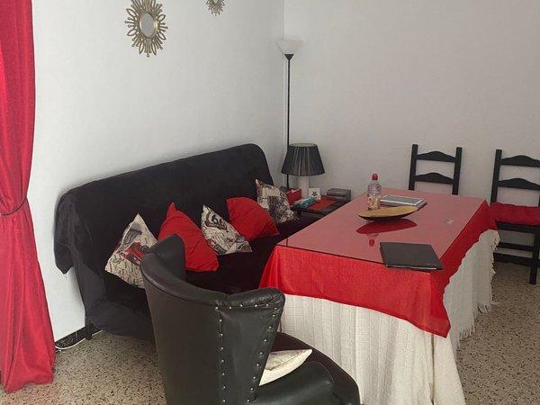 Chalet adosado en calle VIRGEN DE LA GRANADA, Benacazon