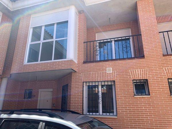 Chalet adosado en Teniente Alejandro Garcia Velasco, 18, Cabañas de Yepes