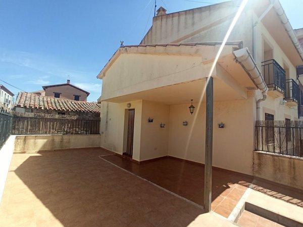 Casa o chalet independiente en Juan carlos 1, Berrocalejo de Aragona