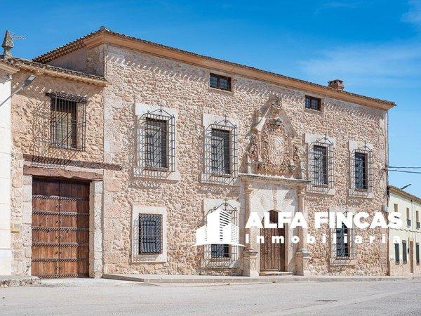 Chalet pareado en plaza Mayor, 13, Pozoamargo