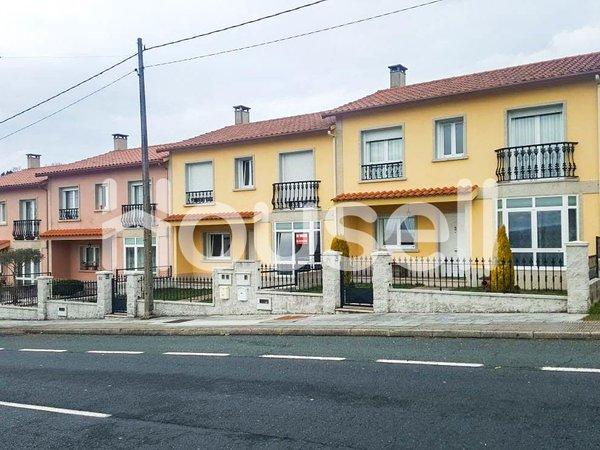 Chalet en calle Calvo Sotelo, Agolada