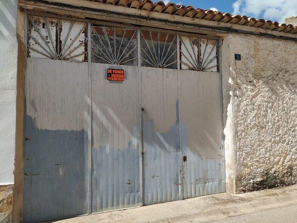 Nave en calle Requena, 3, Balsa de Ves