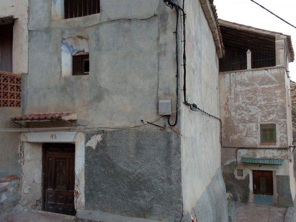 Casa de pueblo en calle la Morera, s/n, Alcaine