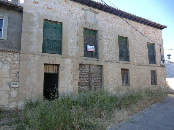 Caserón en Taberna, 8, Budia