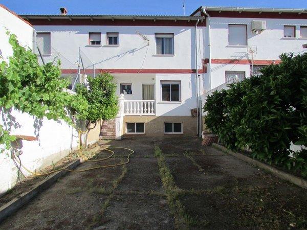 Chalet adosado en Alcaudete de la Jara