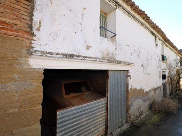 Casa de pueblo en barrio, 9, Angüés