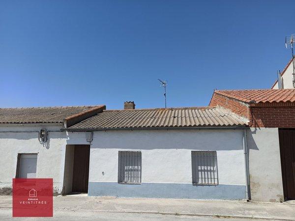 Casa de pueblo en calle Cañaveral, Cabizuela