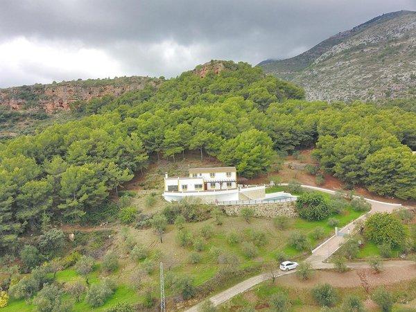 Casa o chalet independiente en Alozaina
