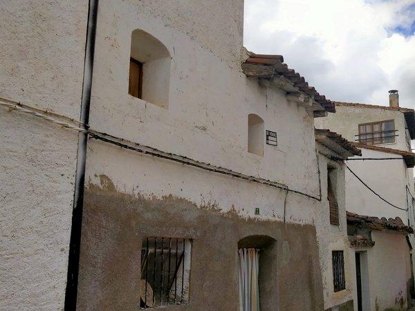 Casa de pueblo en calle la Cerdaña, 8, Atea