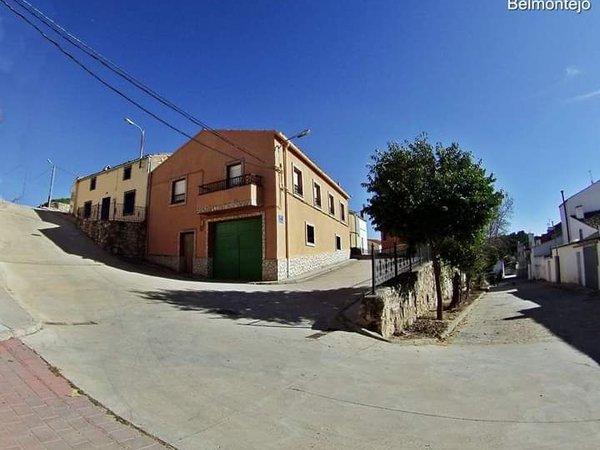 Casa de pueblo en C/Altillo la fuente, 10, Belmontejo