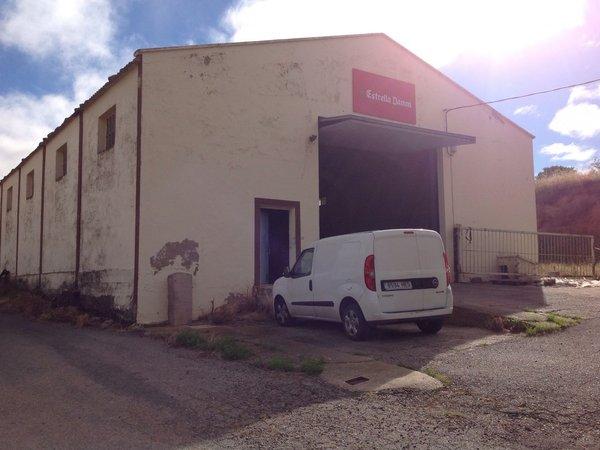 Nave en Luis Cereceda, Hervias
