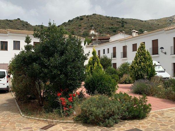 Chalet adosado en plaza Valle del Genal, 14, Atajate