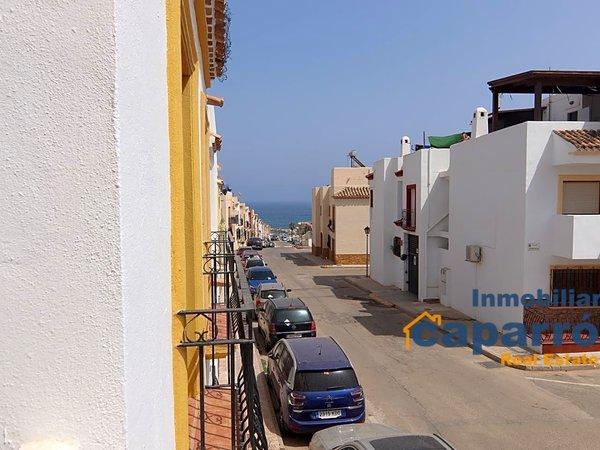 Chalet adosado en calle Marina del Faro, Las Escobetas, Garrucha
