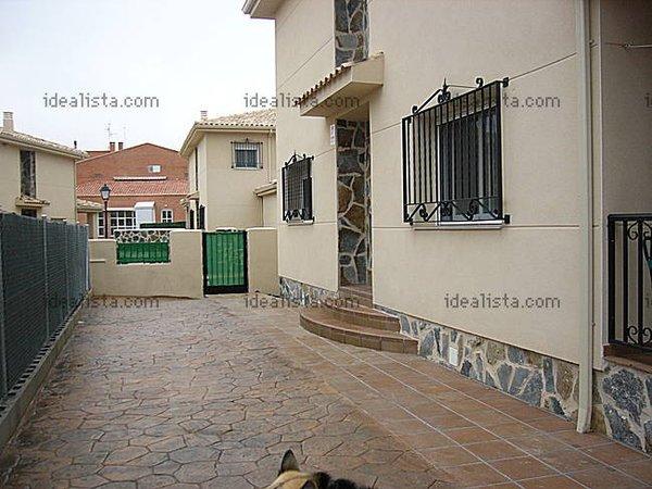 Chalet pareado en calle Manuel Vidrie, 7, Almonacid de Zorita