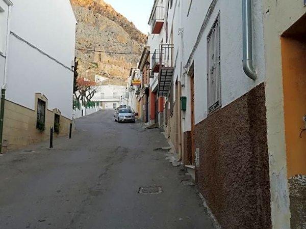 Casa o chalet independiente en calle Cardenal de la Cueva, Bedmar y Garcíez