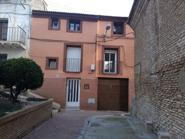 Chalet adosado en alto Barrio, Alcalá de Ebro