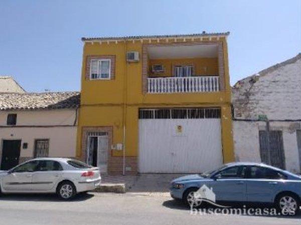 Casa o chalet independiente en avenida de Jaén, Begijar
